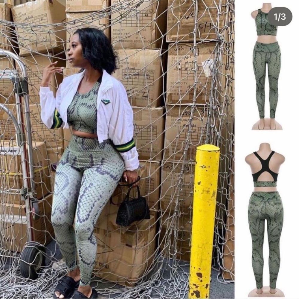 Python activewear set